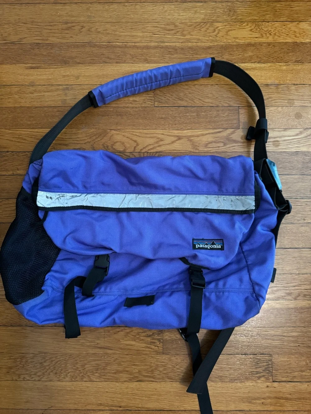 Patagonia Large Purple Canvas Messenger Bag